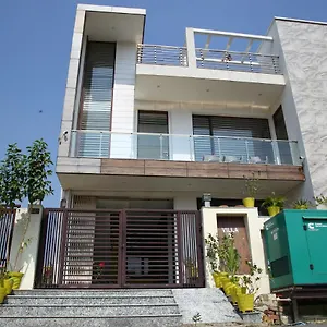 Villa 21 Agra 2*, Agra (Uttar Pradesh) India