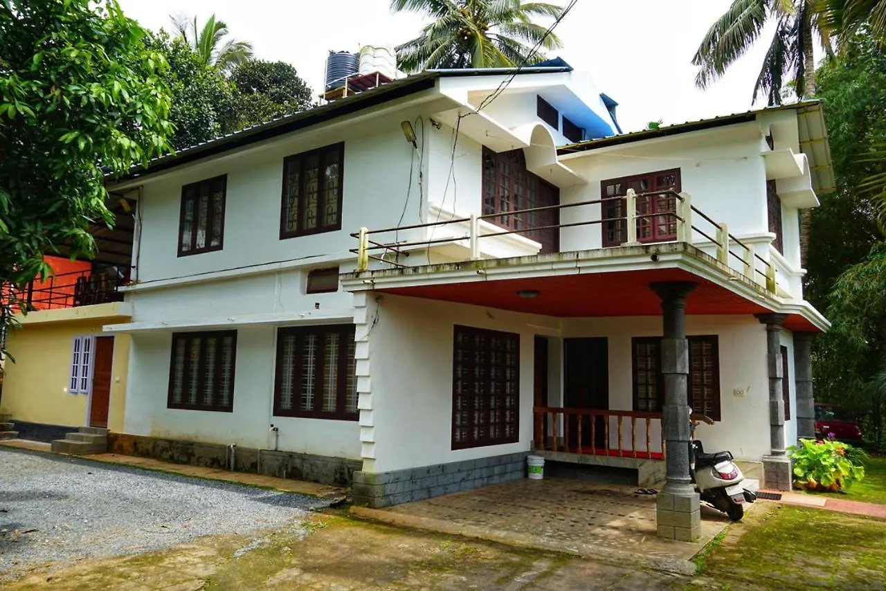 Pensión Hotel The Wayanad Club Sultan Bathery